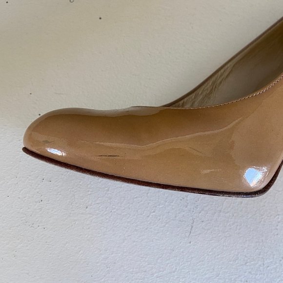 Stuart Weitzman nude pumps, 6.5 with box - Picture 4 of 4